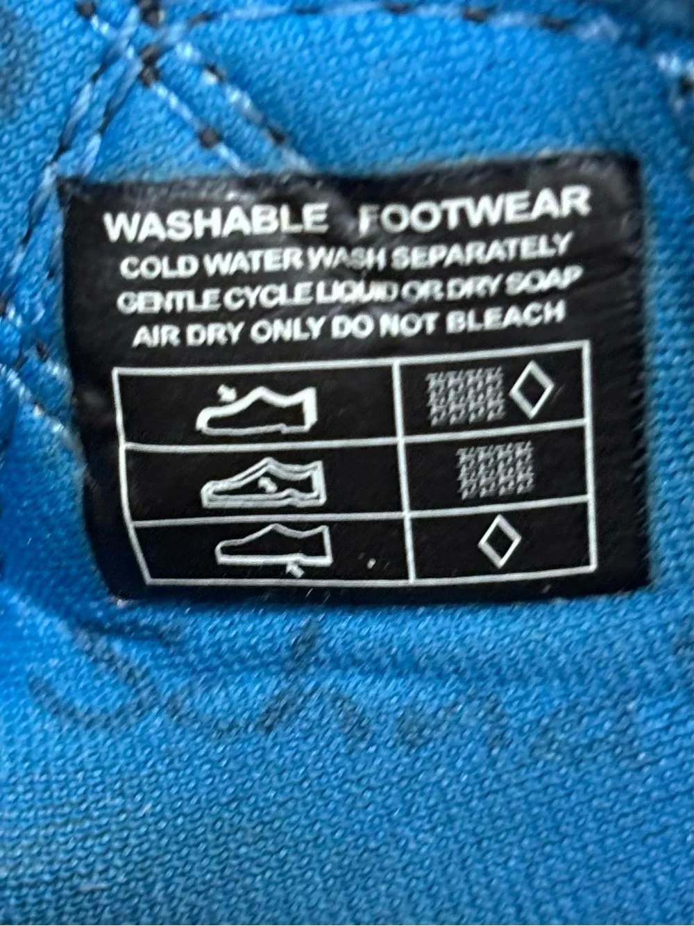 KEEN Kids Size 5, Women’s Size 6-7 Newport H2 Water Shoes Magnet/Brilliant Blue
